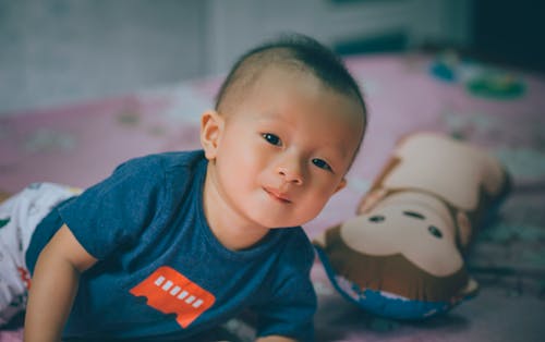 姓吴可以打100分的男孩名字-姓名评分